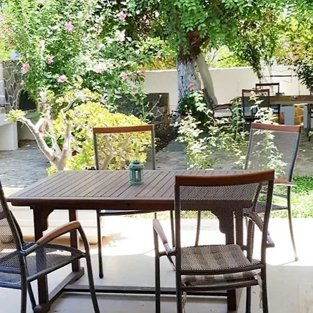 Katerina Sea Hriszí Aktí Haniá