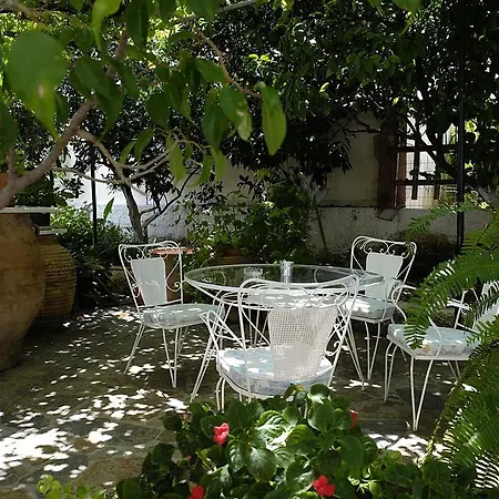 Katerina Sea Apartment *