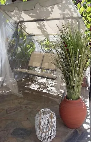 Katerina Sea * Hriszí Aktí Haniá